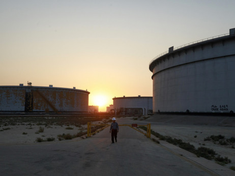 Cena nafte pada sa ublažavanjem tenzija na Bliskom Istoku