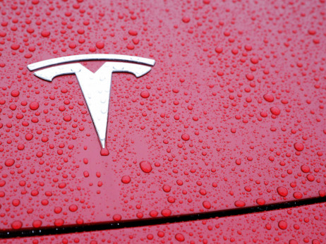 Tesla dobila tužbu nakon najave otpuštanja 10 odsto radnika