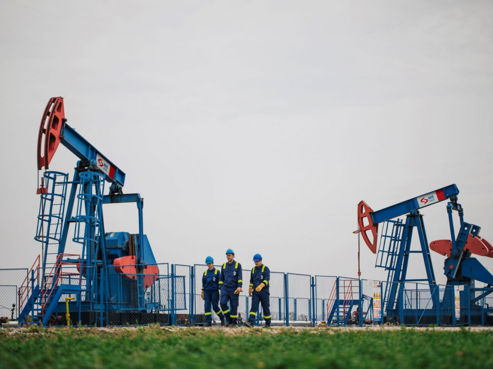 Geopolitika blokira naftu: Srbija traži plan B za NIS i gorivo