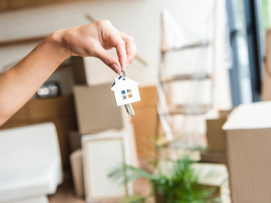 Novih 300 miliona evra za kredite za mlade - evo šta sve treba da znate