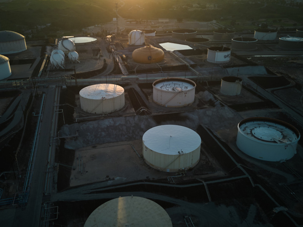 Cena nafte pada, u centru pažnje potražnja i ponuda u Kini