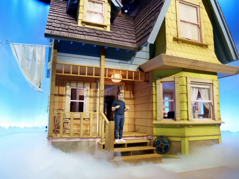 Preko Airbnb-ja spavajte u Ferrari muzeju ili Barbie kući