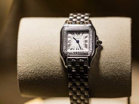 Cene Cartier satova rastu, dok Rolex i Patek padaju