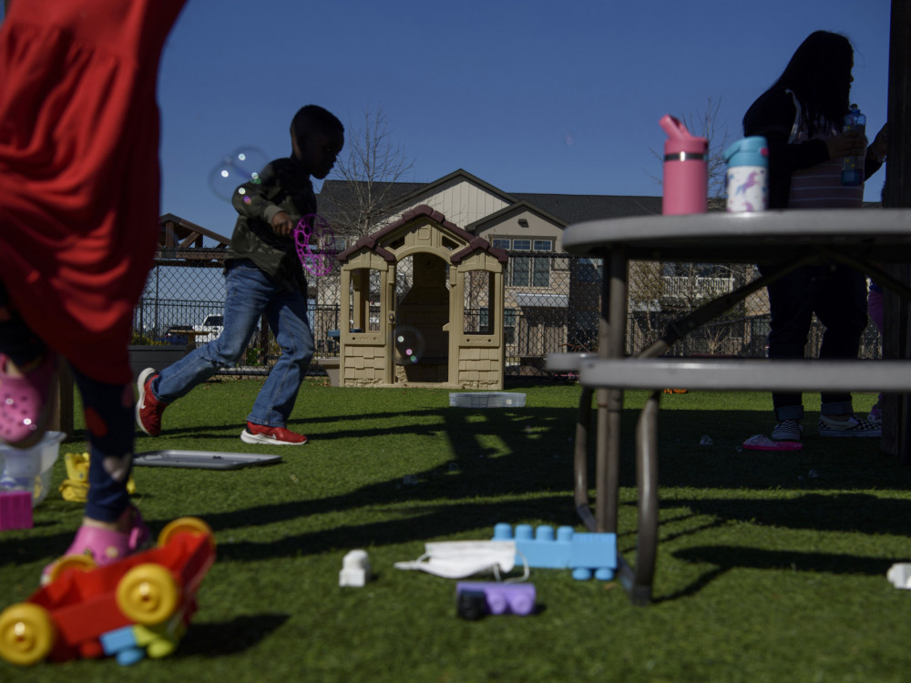 U SAD skuplje izdržavati decu nego plaćati kiriju