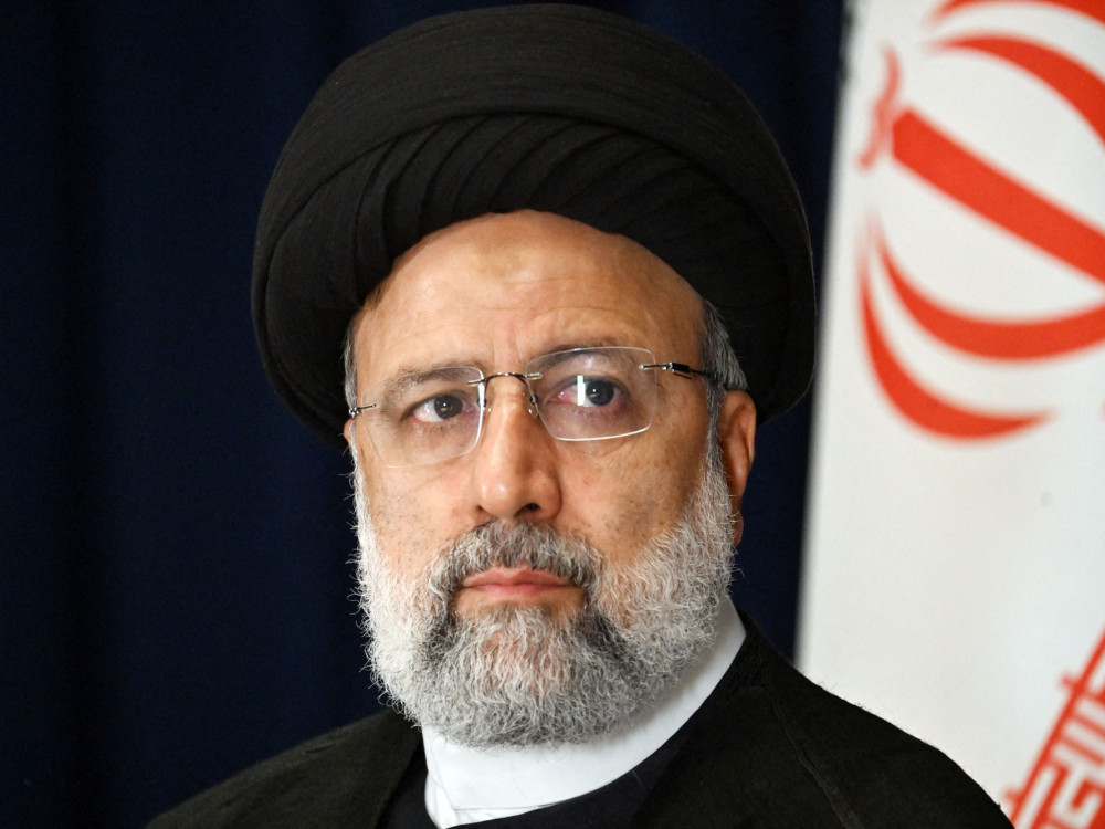 Iranski predsednik nestao nakon pada helikoptera u gustoj magli
