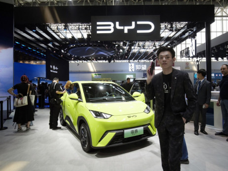 Kineski električni automobili od 10.000 dolara prodiru u Evropu