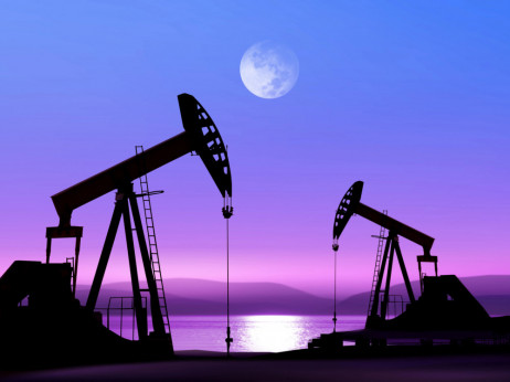 Nafta blizu tromesečnog minimuma, dok tržište pokazuje znake slabosti