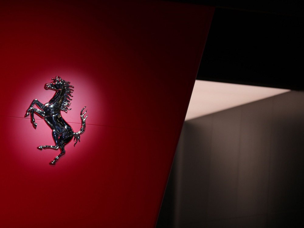 Ferrari na dobrom putu da prvo električno vozilo učini uspešnim