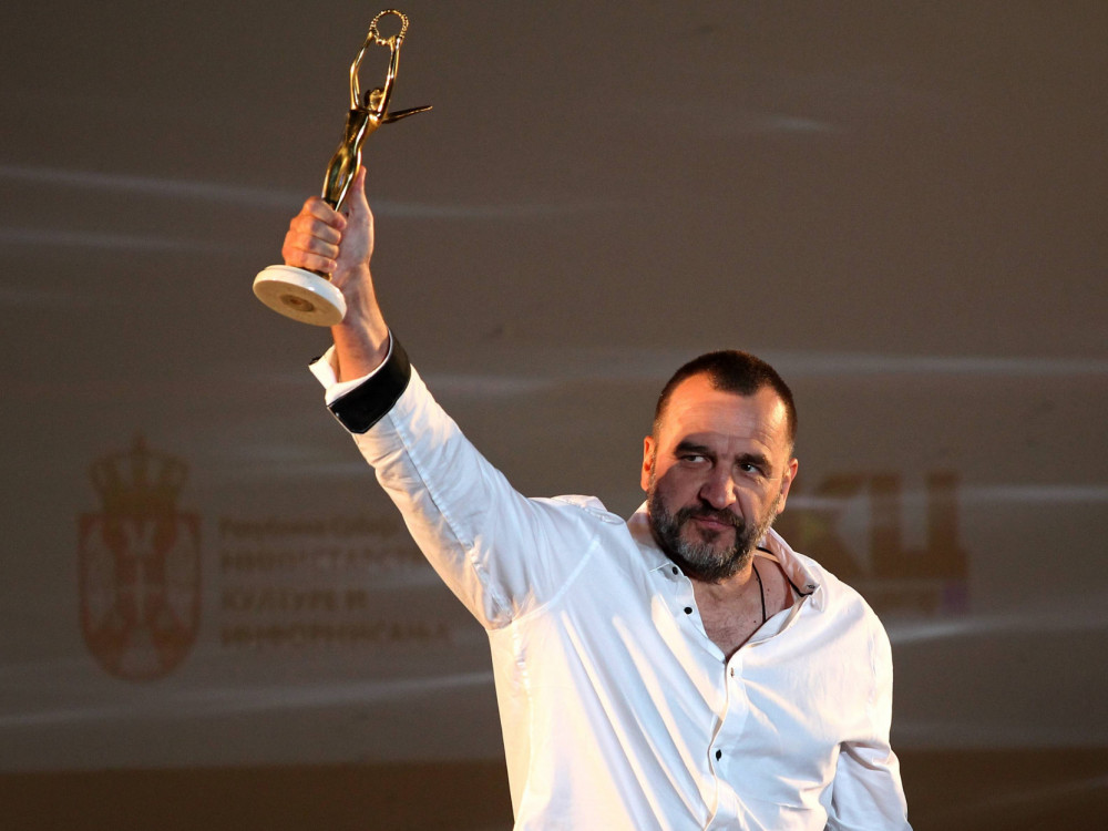 Nenad Jezdić, Branko Janković i Aleksandar Radojičić - kakvi su glumci poljoprivrednici