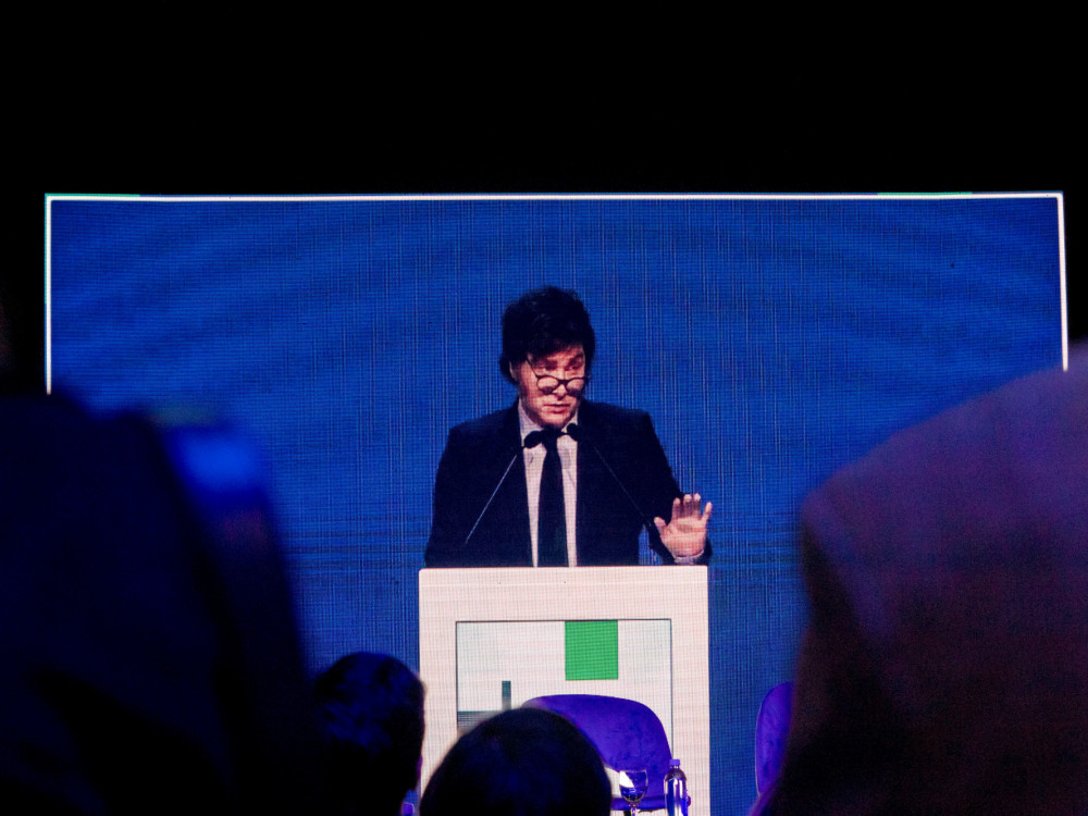 Senat usvojio predloženi Zakon o reformama Javiera Mileija, neredi u Argentini