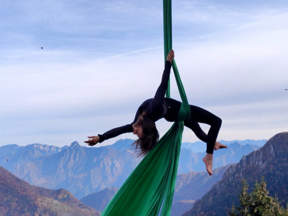 Zašto ples na svili postaje sve popularniji vid rekreacije