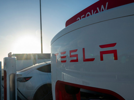 Tesla gubi trku od rivala kojem se Musk nekad podsmevao