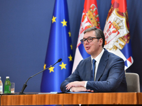Vučić: Proizvodnja 'pande' počinje za 20 dana