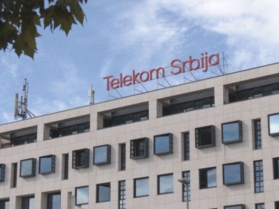 Telekom Srbija emituje obveznice od 1,95 milijardi evra, Fitch podigao rejting na BB-