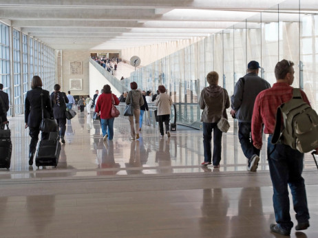 Srbija bi da uzme pod koncesiju aerodrome u Tivtu i Podgorici