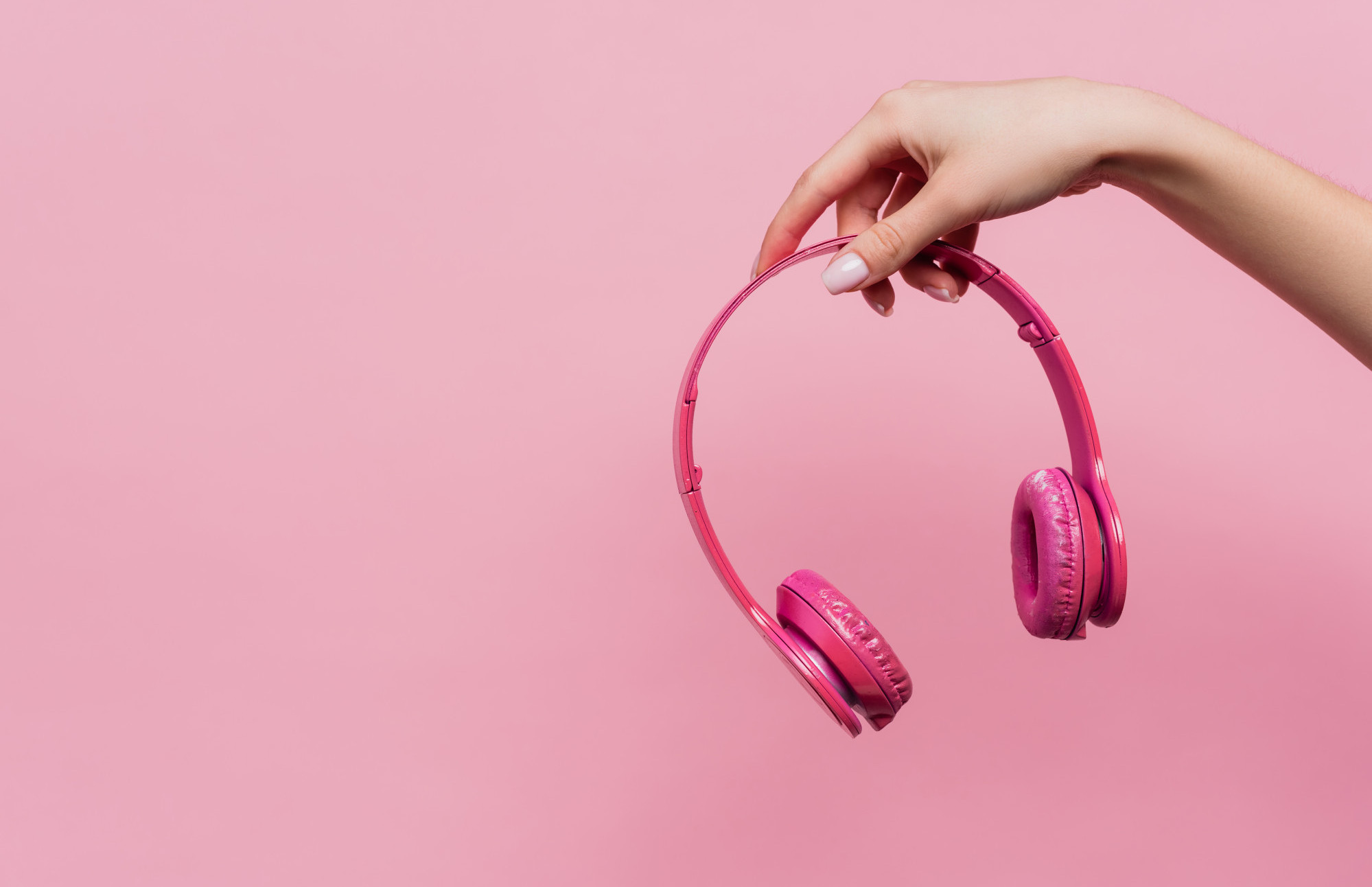 Dvanaest najboljih naglavnih slušalica za posao ili zabavu