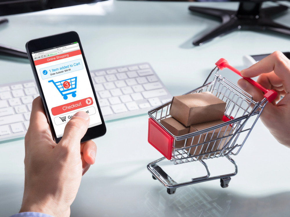 Srbija obara rekorde u internet kupovini - 82,4 miliona klikova u 2024.