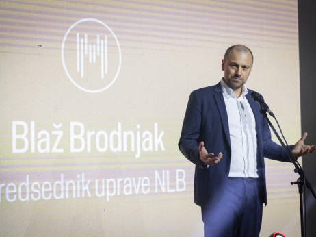 НЛБ ја зголеми понудата за преземање на „Адикo“ на 37 евра по акција