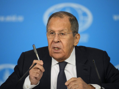 Lavrov: NIS ne može biti nacionalizovan