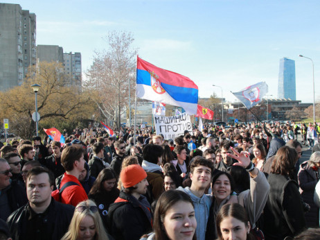 Studenti iz Beograda nastavili put iz Inđije ka Novom Sadu