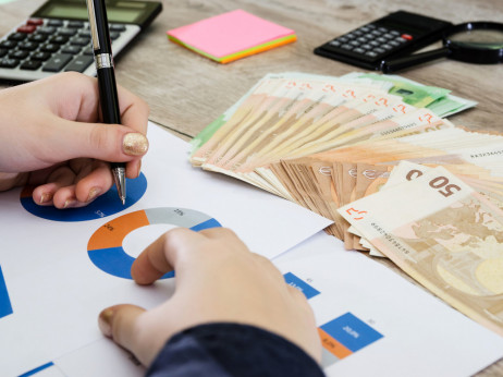 Primerjava stanovanjskih posojil: Napačna izbira vas lahko stane 17.700 evrov