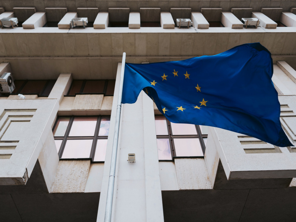 Ukratko iz sveta - EU razmatra sekundarne sankcije za zemlje koje pomažu Rusiji