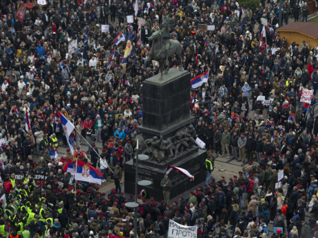 Protest u Nišu, okupljanje počelo u 9, protest će trajati 18 sati