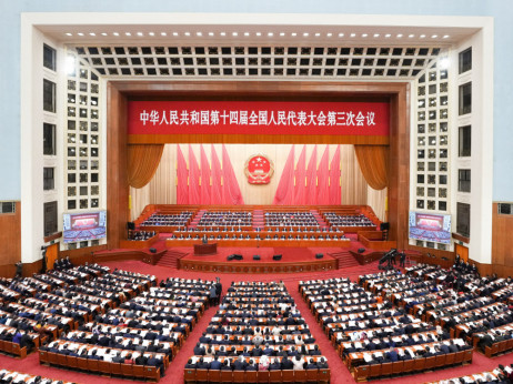 Peking otvara državne sektore privatnim investitorima