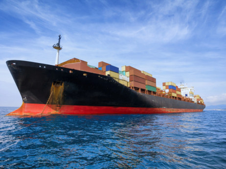 Globalni poremećaji snabdevanja povećavaju troškove i usporavaju isporuke u Srbiji