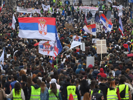 Građani, inženjeri i studenti na protestu za Generalštab