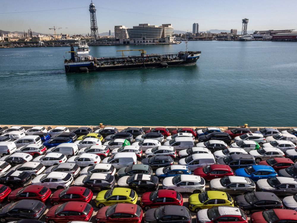Gde naći priliku za ulaganje kada akcije automobilskih kompanija tonu
