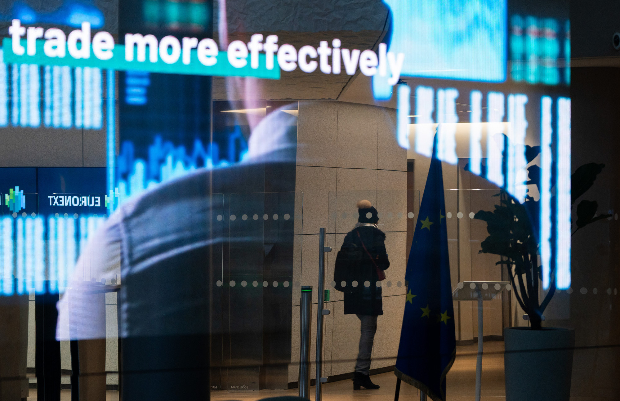 Evropske berze tonu nakon uvođenja Trumpovih carina