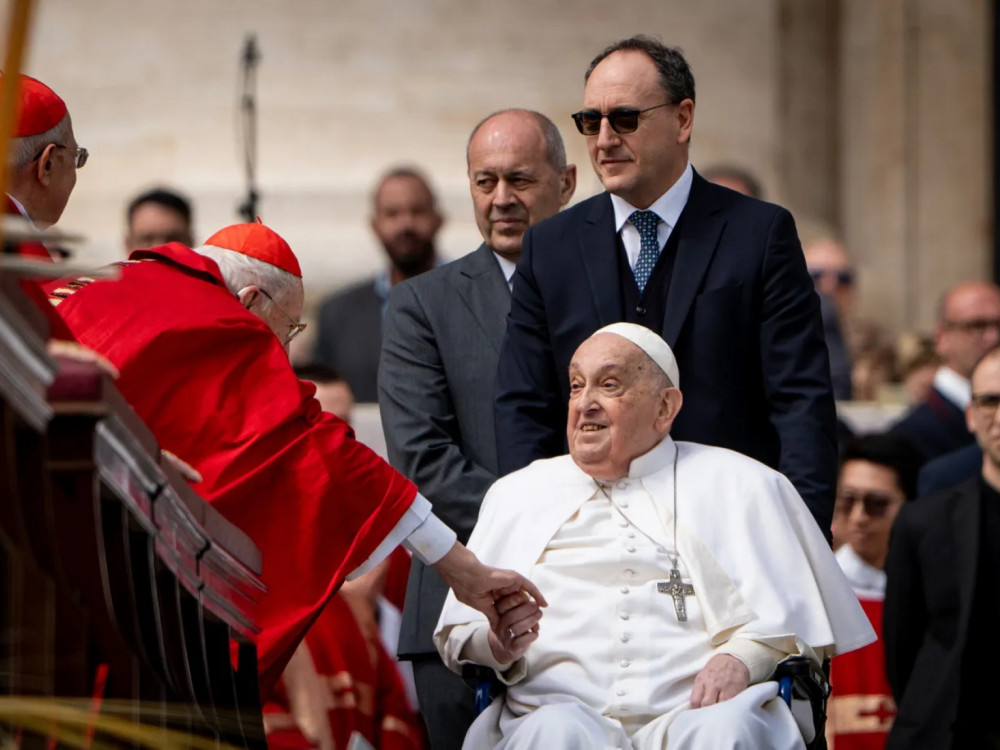 Samo dan posle Uskrsa, svet se opraštao od pape Franje - pet stvari za danas