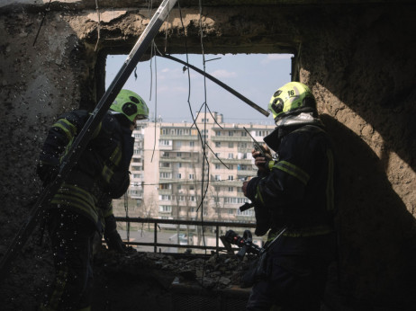 Русија изврши силен напад врз Украина, преговорите во ОАЕ продолжуваат