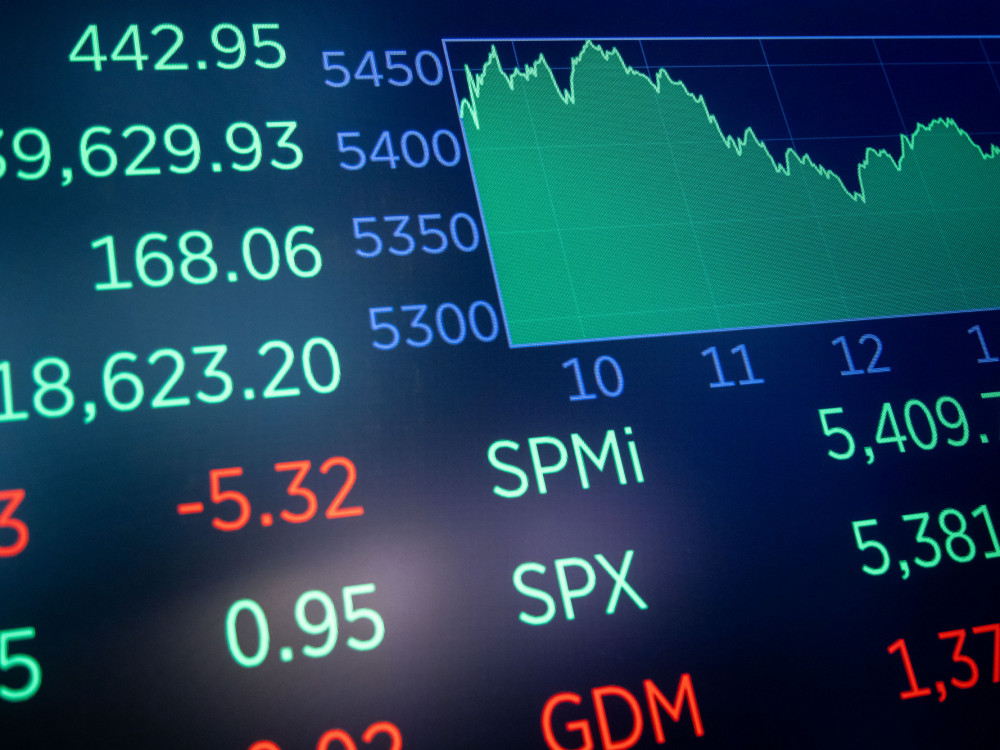 Prestanite da propuštate prilike - naučite gde i kada da investirate uz Bloomberg Adria edukacije