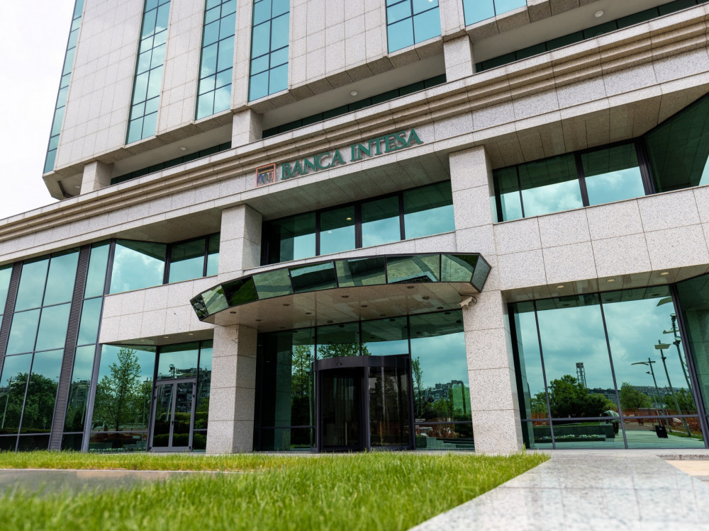 Inovativni izvori finansiranja za mala i srednja preduzeća - Banca Intesa uvodi mini obveznice na tržište Srbije