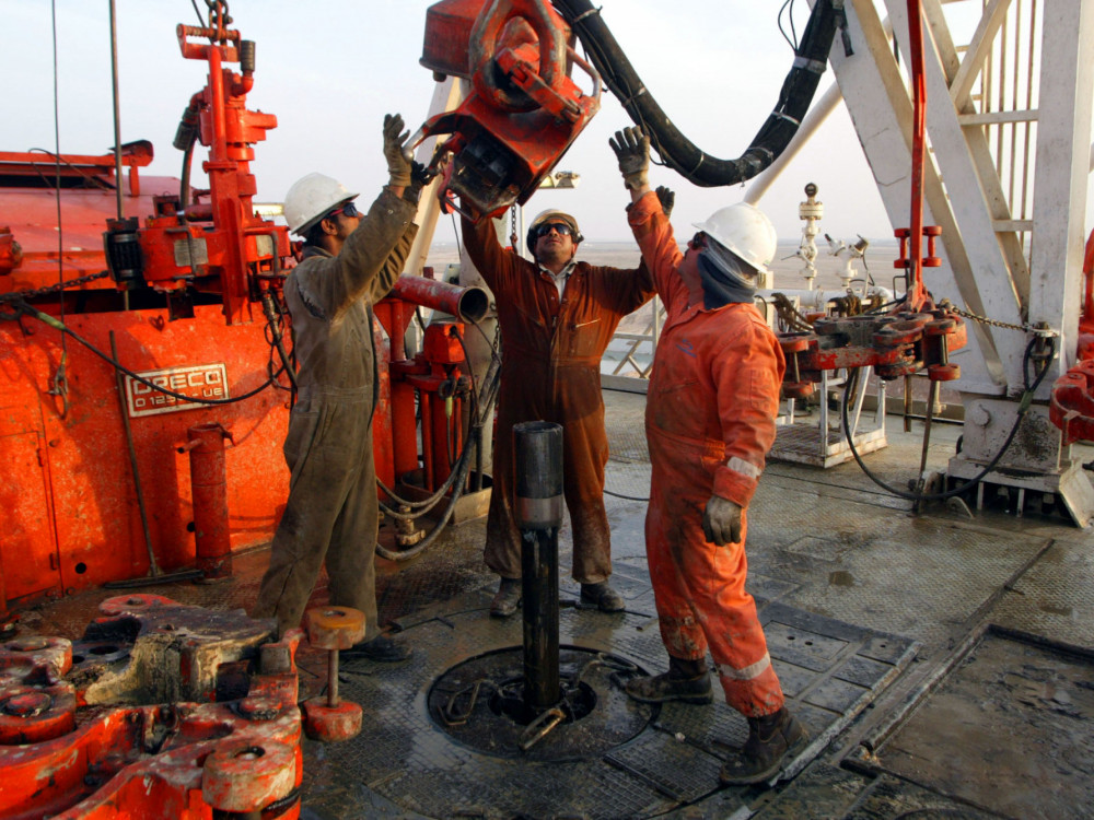 Cena nafte malo skače pa pada - da li se na tome može zaraditi