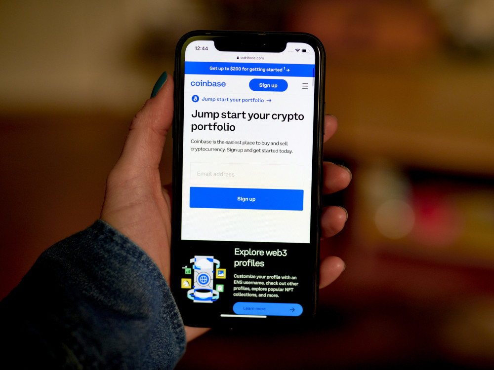 Coinbase u centru incidenta - zaposleni otkrio podatke hakeru za mito