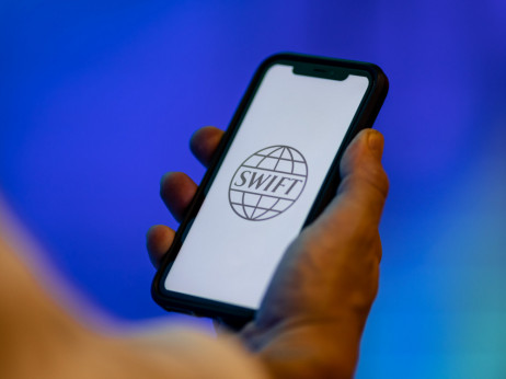 Nove sankcije Rusiji, EU isključuje 20 banaka iz SWIFT sistema