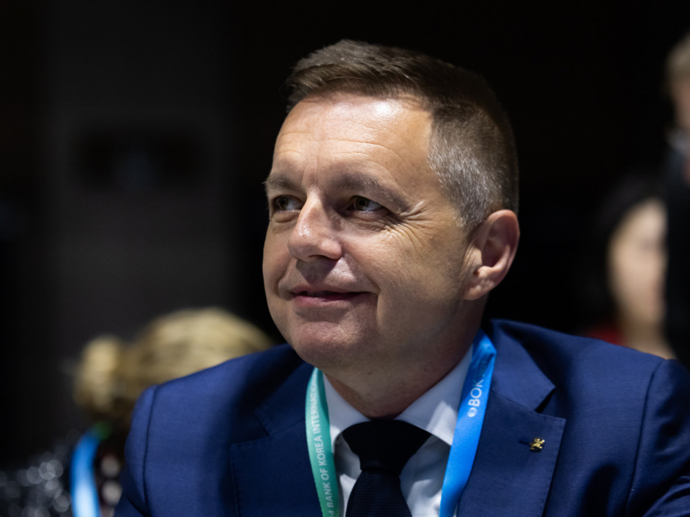 Uprkos osudi za mito, Kazimir i dalje deo Evropske centralne banke