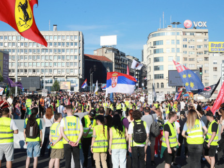"Vostani Serbije"- protest studenata više od 30 gradova