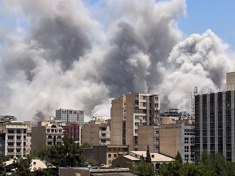Primirje na Bliskom istoku posustaje, Izrael optužuje Iran za kršenje