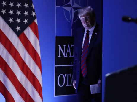 Trumpov pritisak transformiše NATO