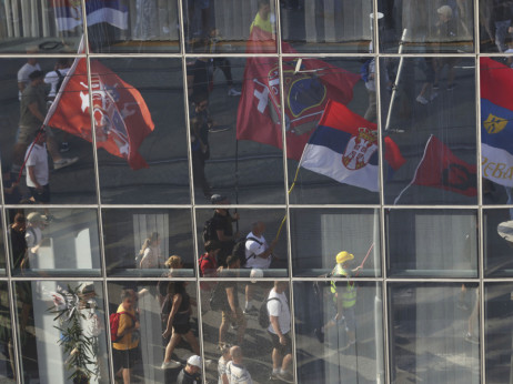 Vidovdan u znaku protesta, književnog popodneva i državne ceremonije