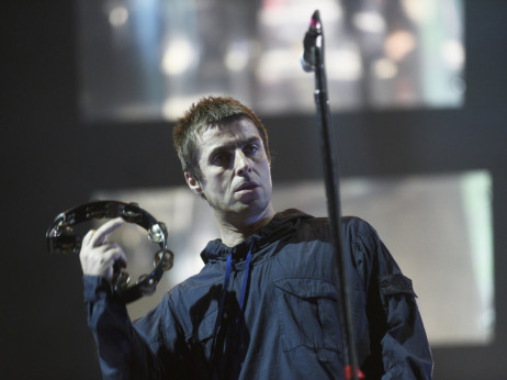 Oasis se vratio, a Burberry, Adidas, Levi’s jure da uhvate ritam britpopa