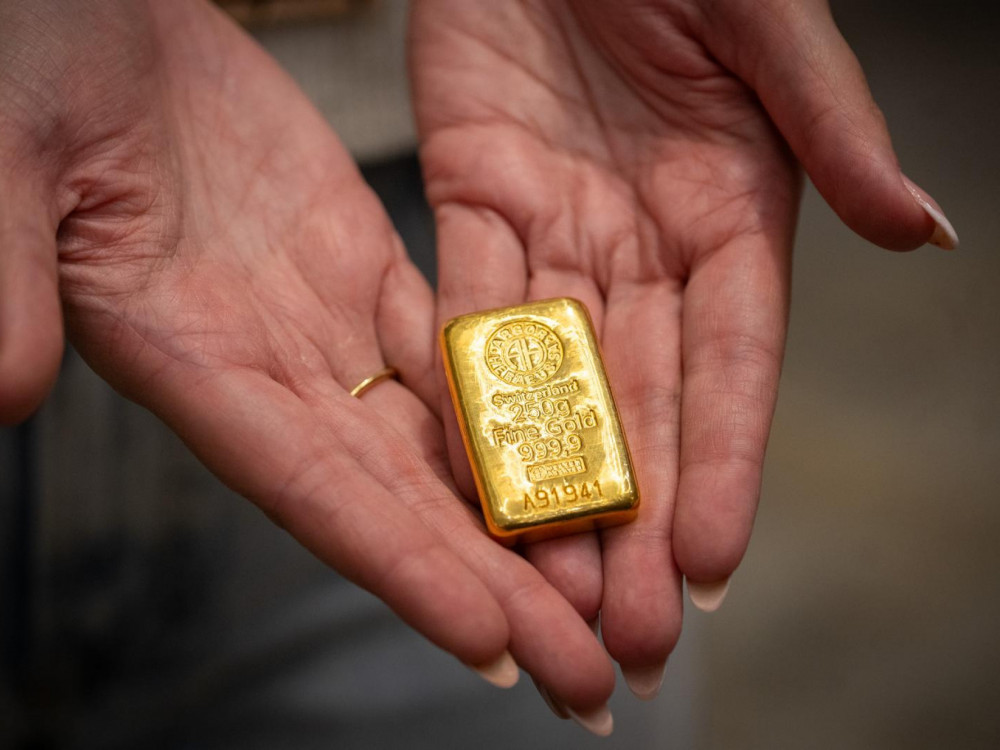 Trump uveo carine na uvoz zlata, trgovci obustavili isporuke