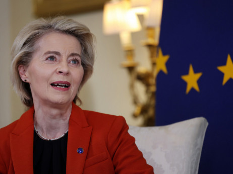 Evropljani besni na Ursulu von der Leyen