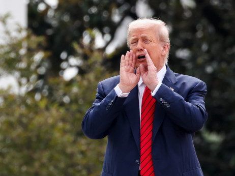 Ukratko iz sveta - Trump nastavlja da preti, Kremlj strahuje od novih sankcija