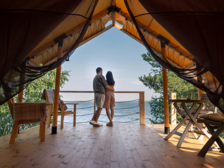 Glamping u Hrvatskoj - idealan za avanturiste koji traže komfor