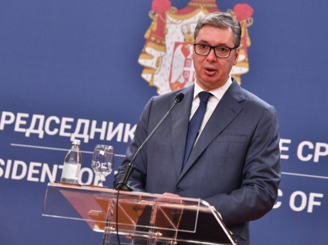 Vučić: Izbori će biti pre roka, a mere socijalne politike uskoro